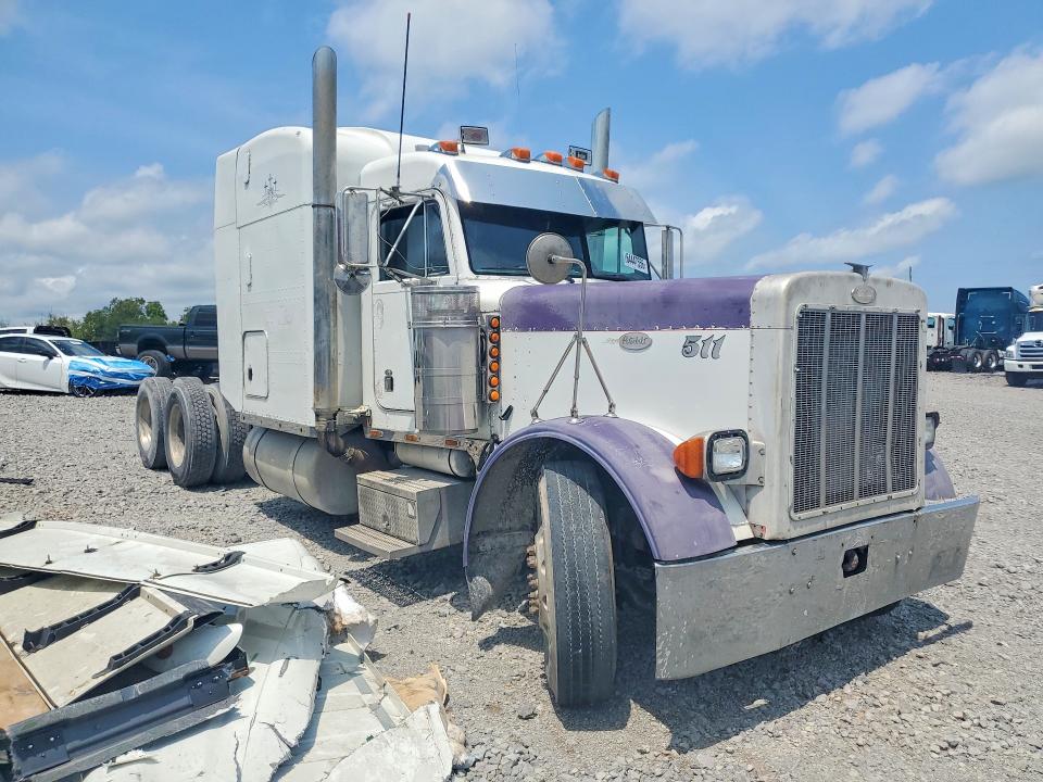 Продажа на аукционе авто 2000 Peterbilt 379, vin: 1XP5DB9X7YD481020, номер лота: 64447556