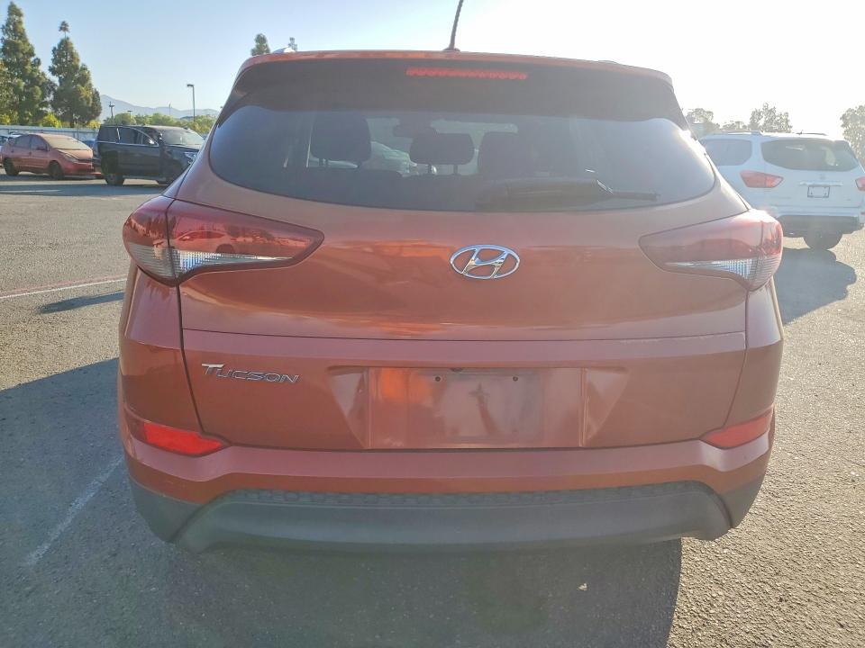 66576626 :رقم المزاد ، KM8J33A46GU062905 vin ، 2016 Hyundai Tucson مزاد بيع