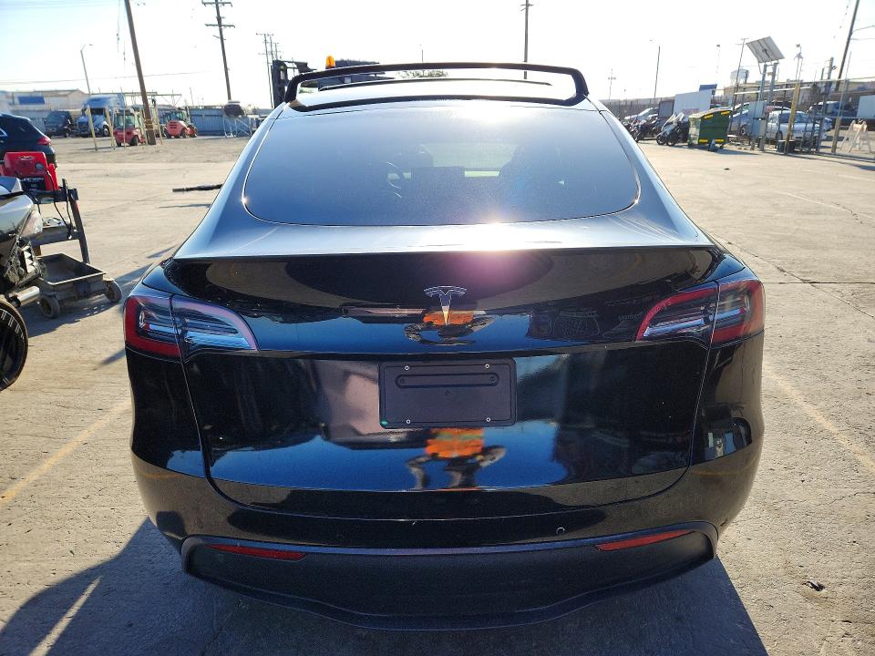 Продаж на аукціоні авто 2021 Tesla Model Y, vin: 5YJYGDEF5MF216081, номер лоту: 66776016