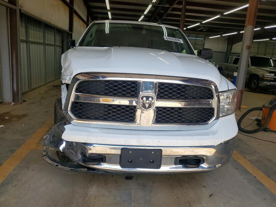 64635896 :رقم المزاد ، 3C6RR7KG5PG662105 vin ، 2023 Ram 1500 Classic مزاد بيع