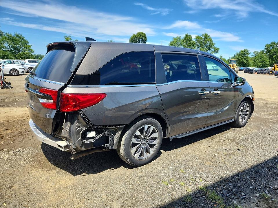 62666956 :رقم المزاد ، 5FNRL6H70NB021572 vin ، 2022 Honda Odyssey مزاد بيع