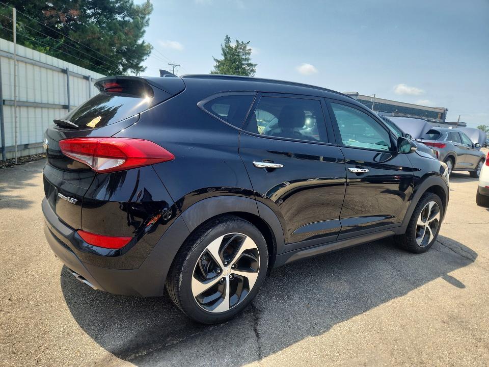 64946866 :رقم المزاد ، KM8J33A23GU129541 vin ، 2016 Hyundai Tucson مزاد بيع