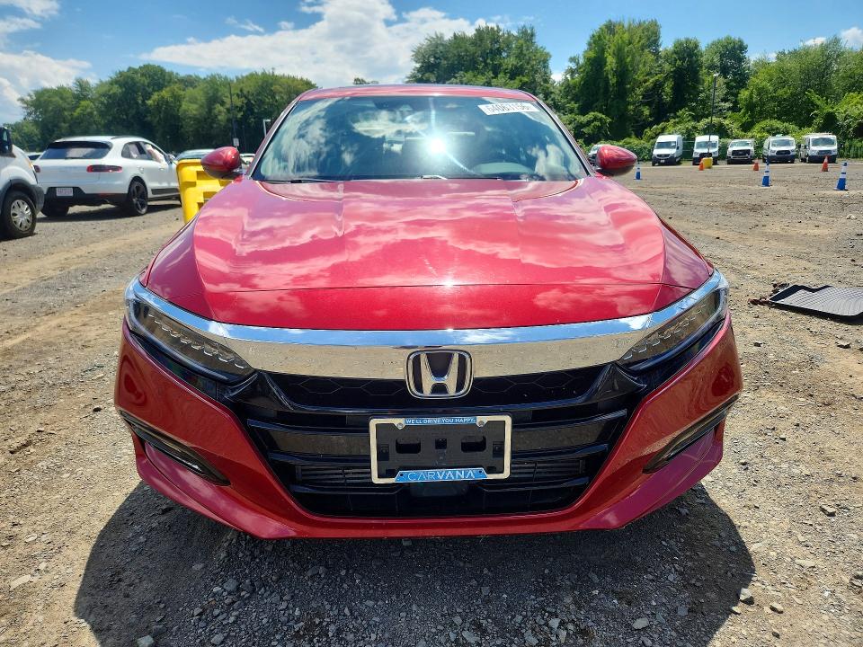 64063156 :رقم المزاد ، 1HGCV1F90JA183021 vin ، 2018 Honda Accord مزاد بيع