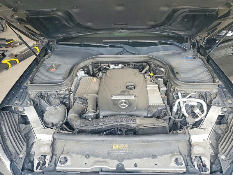 64985726 :رقم المزاد ، WDC0G4KB5JV106847 vin ، 2018 Mercedes-benz Glc مزاد بيع