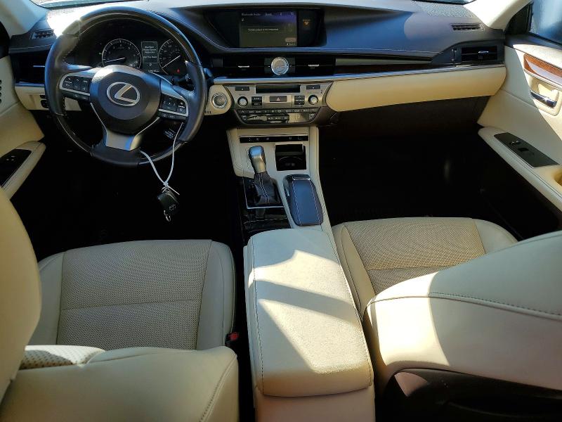 63899136 :رقم المزاد ، 58ABK1GG8HU057535 vin ، 2017 Lexus Es مزاد بيع