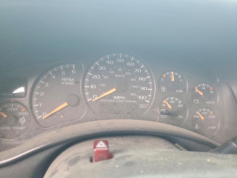64215056 :رقم المزاد ، 1GTHK29U12E303437 vin ، 2002 Gmc Sierra مزاد بيع