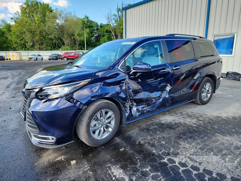 2022 Toyota Sienna მანქანა იყიდება აუქციონზე, vin: 5TDYSKFC5NS070639, აუქციონის ნომერი: 66345306