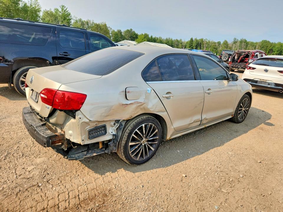 2013 Volkswagen Jetta მანქანა იყიდება აუქციონზე, vin: 3VWDL7AJ8DM283756, აუქციონის ნომერი: 62649396