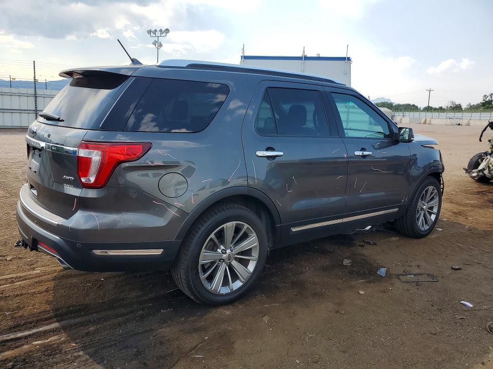 2018 Ford Explorer მანქანა იყიდება აუქციონზე, vin: 1FM5K8F80JGA27375, აუქციონის ნომერი: 64417546