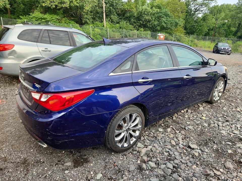 Продажа на аукционе авто 2011 Hyundai Sonata, vin: 5NPEC4AC7BH289400, номер лота: 64260416