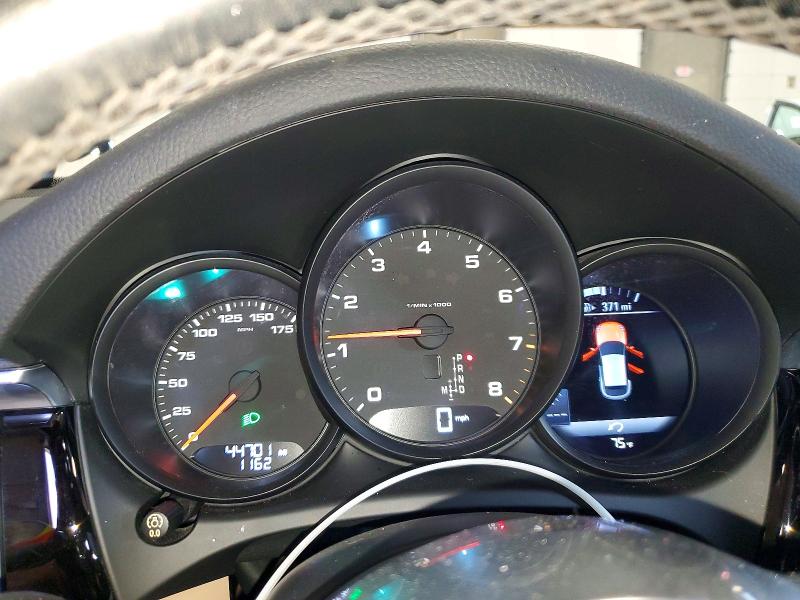 65116216 :رقم المزاد ، WP1AA2A52KLB05596 vin ، 2019 Porsche Macan مزاد بيع