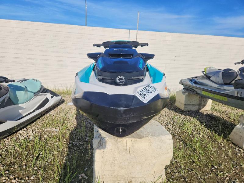 64149736 :رقم المزاد ، YDV61566B222 vin ، 2022 Sea-doo Gtx مزاد بيع