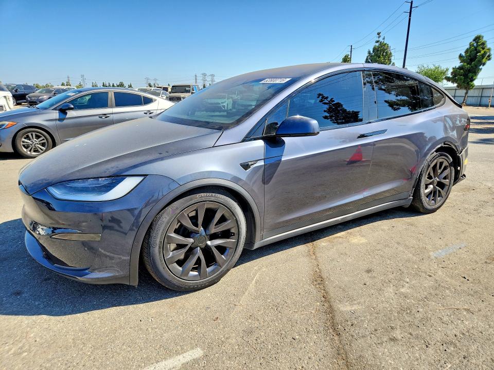 2023 Tesla Model X მანქანა იყიდება აუქციონზე, vin: 7SAXCDE52PF365618, აუქციონის ნომერი: 62800716