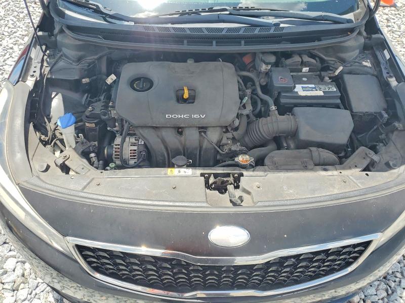 64195816 :رقم المزاد ، 3KPFK4A7XJE220326 vin ، 2018 Kia Forte مزاد بيع