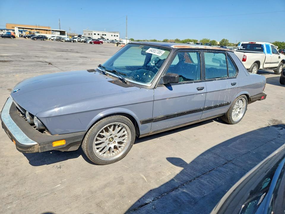 1984 Bmw 528 მანქანა იყიდება აუქციონზე, vin: WBADK7308E9355157, აუქციონის ნომერი: 64852786
