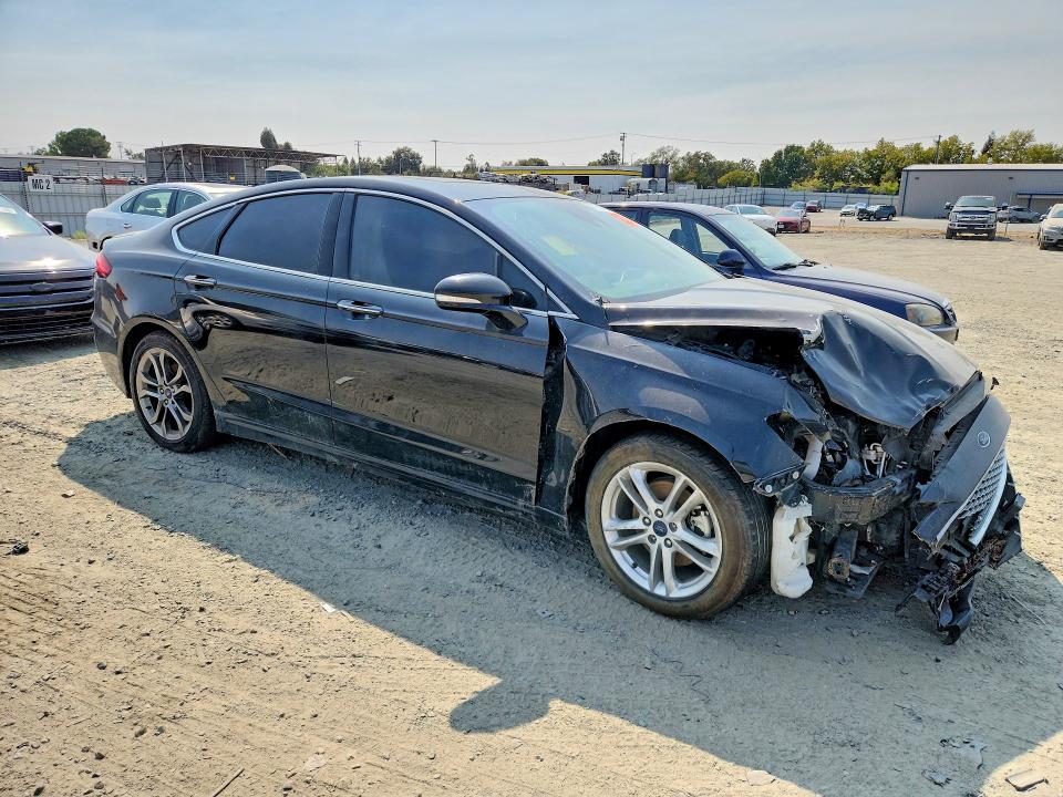 67366346 :رقم المزاد ، 3FA6P0D9XKR181194 vin ، 2019 Ford Fusion مزاد بيع