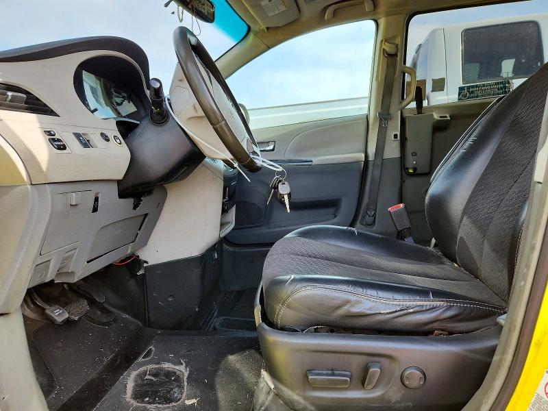 Продаж на аукціоні авто 2011 Toyota Sienna, vin: 5TDXK3DC3BS083597, номер лоту: 62788576