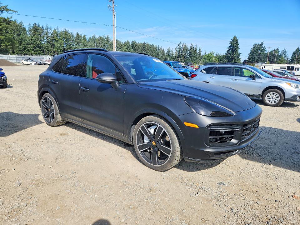 65051956 :رقم المزاد ، WP1AF2AY4MDA36774 vin ، 2021 Porsche Cayenne مزاد بيع