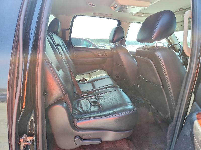 Продажа на аукционе авто 2012 Chevrolet Suburban, vin: 1GNSKKE78CR248637, номер лота: 64892196