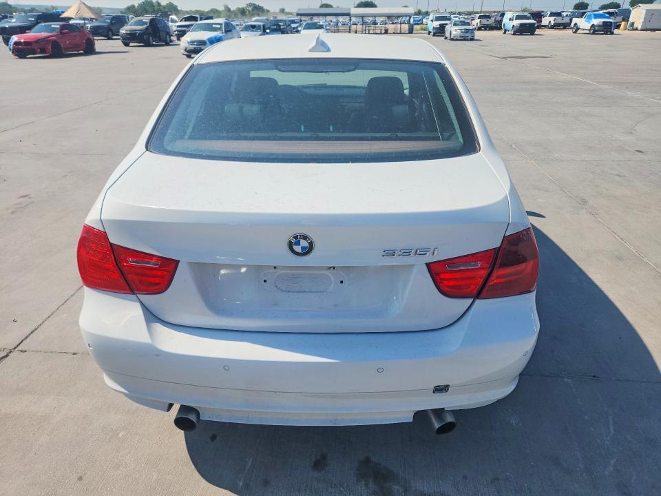 2011 Bmw 335 მანქანა იყიდება აუქციონზე, vin: WBAPM5C58BE576655, აუქციონის ნომერი: 63436216