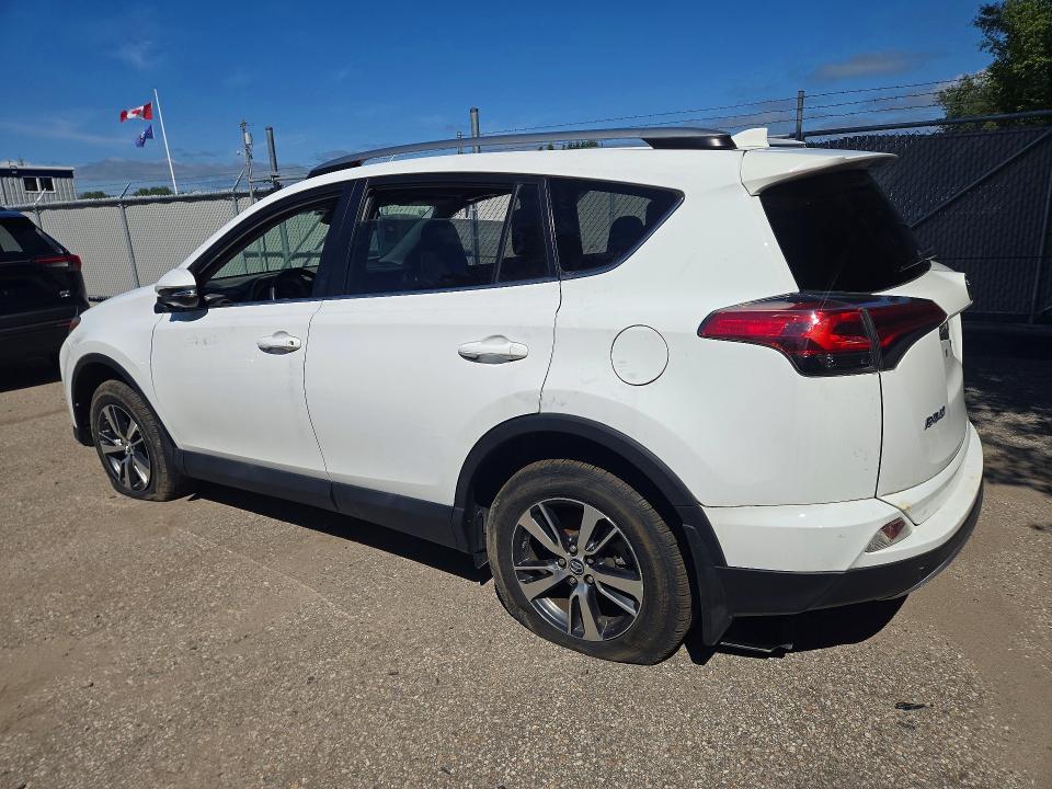 Auction sale of the 2018 Toyota Rav4, vin: 2T3WFREV3JW411519, lot number: 65610206