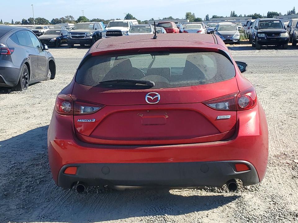 67182436 :رقم المزاد ، JM1BM1L74G1291960 vin ، 2016 Mazda 3 مزاد بيع