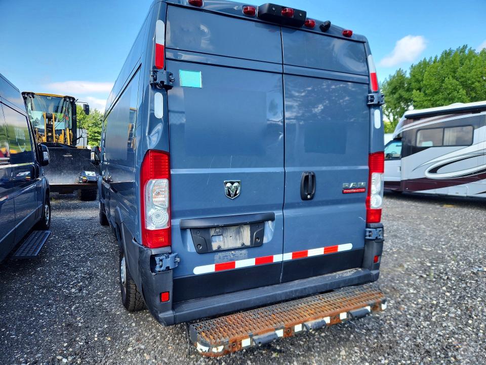 63646026 :رقم المزاد ، 3C6MRVJG6ME536875 vin ، 2021 Ram Promaster 3500 مزاد بيع