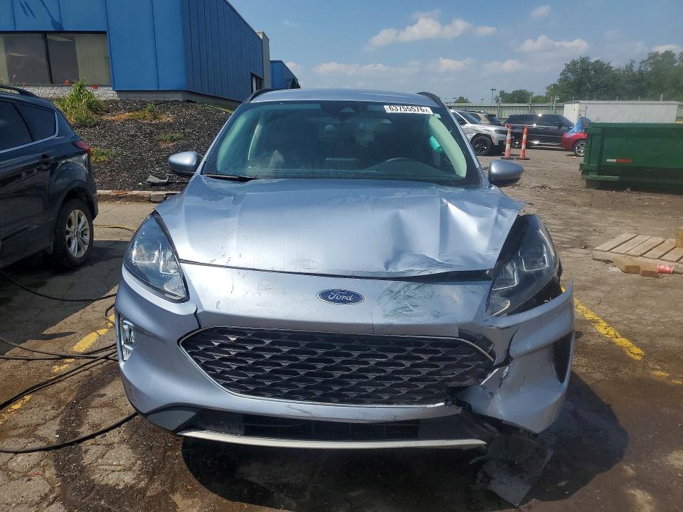 Продажа на аукционе авто 2022 Ford Escape, vin: 1FMCU9H68NUB87367, номер лота: 63755576