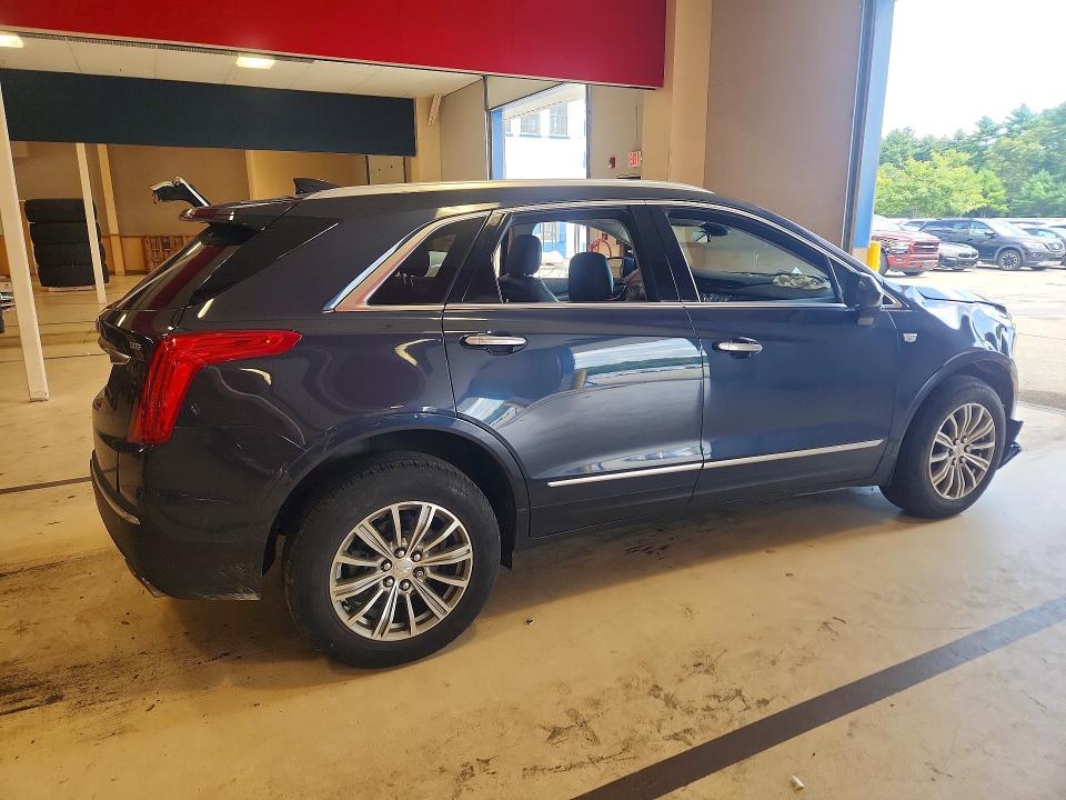 67258576 :رقم المزاد ، 1GYKNDRS1KZ184900 vin ، 2019 Cadillac Xt5 مزاد بيع