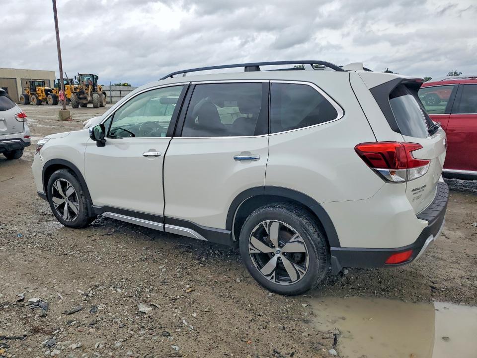 64246696 :رقم المزاد ، JF2SKAWC1KH472076 vin ، 2019 Subaru Forester مزاد بيع