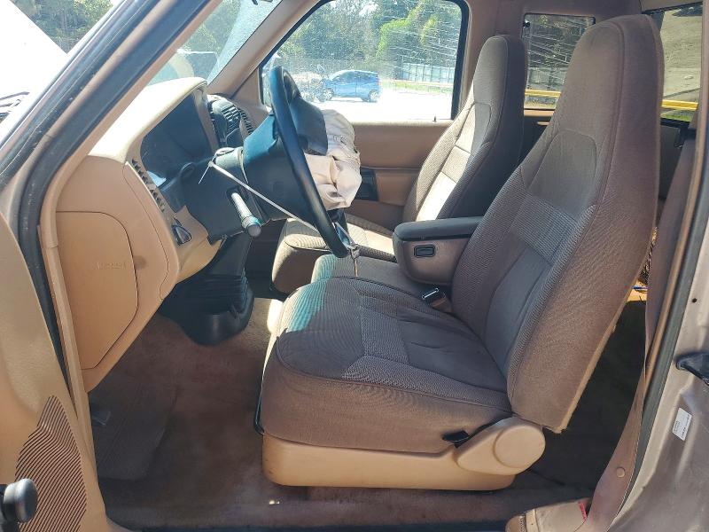 64647646 :رقم المزاد ، 4F4CR16A2TTM04291 vin ، 1996 Mazda B2300 مزاد بيع