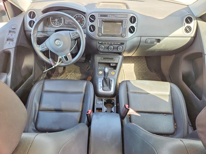 65527446 :رقم المزاد ، WVGRV7AX7HK017645 vin ، 2017 Volkswagen Tiguan مزاد بيع