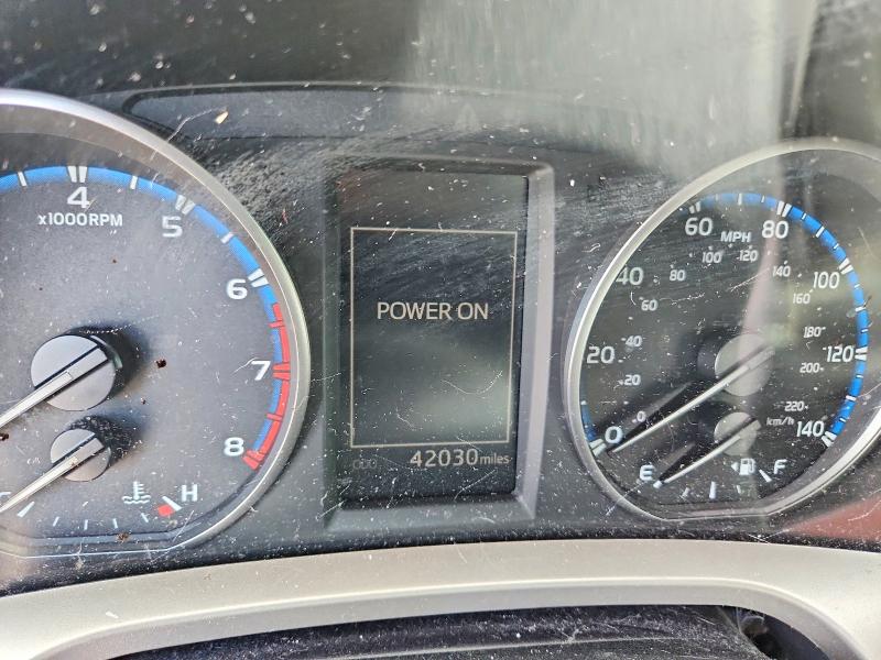 Продаж на аукціоні авто 2018 Toyota Rav4, vin: JTMWFREVXJJ169309, номер лоту: 64631126