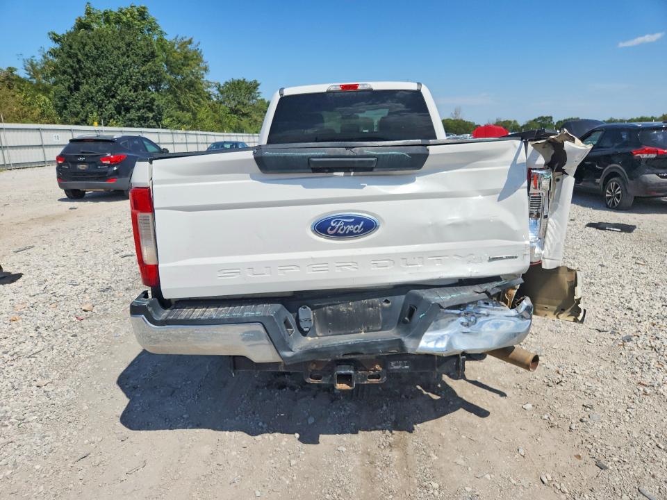 65115406 :رقم المزاد ، 1FT7W2A66HEB76917 vin ، 2017 Ford F250 مزاد بيع