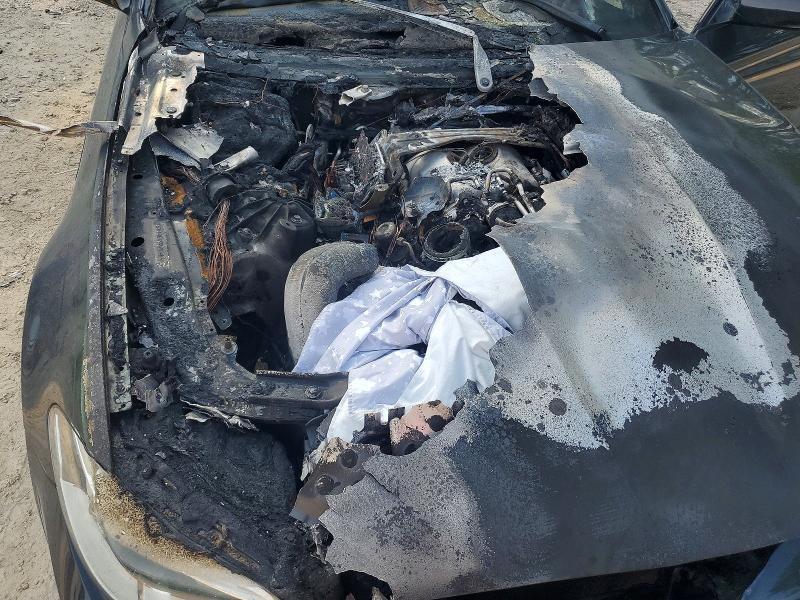 64208806 :رقم المزاد ، WBSFV9C53ED593465 vin ، 2014 Bmw M5 مزاد بيع