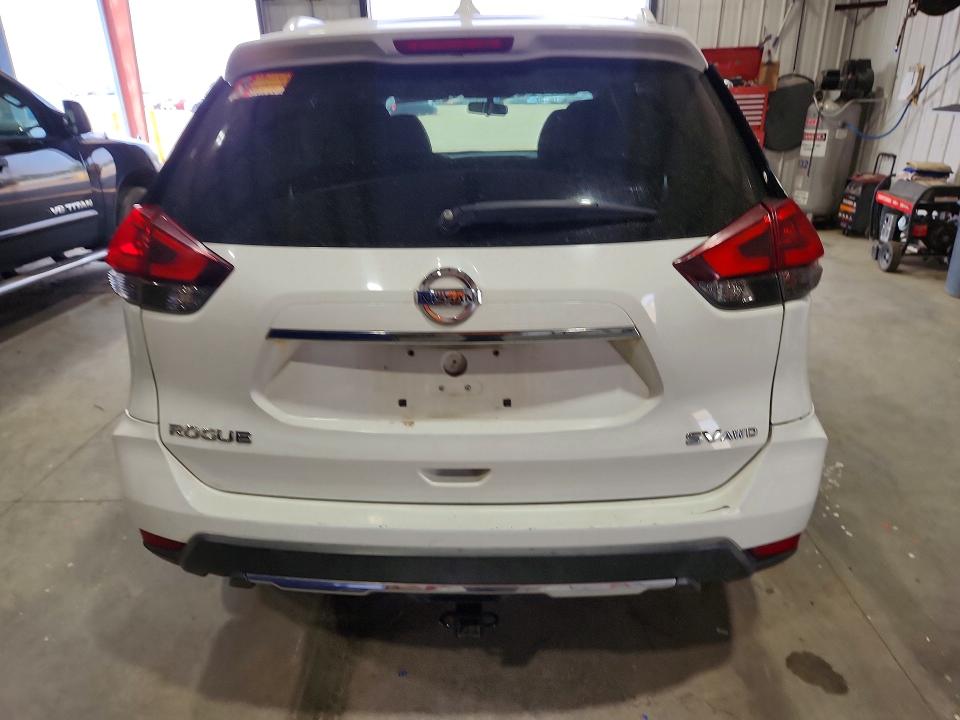 Продажа на аукционе авто 2018 Nissan Rogue, vin: KNMAT2MV1JP546778, номер лота: 64594396