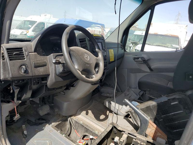 63610236 :رقم المزاد ، WD3PE7CD7JP632035 vin ، 2018 Mercedes-benz Sprinter مزاد بيع