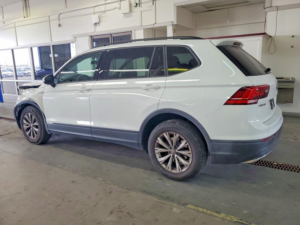 2019 Volkswagen Tiguan მანქანა იყიდება აუქციონზე, vin: 3VV0B7AX9KM044921, აუქციონის ნომერი: 64841826