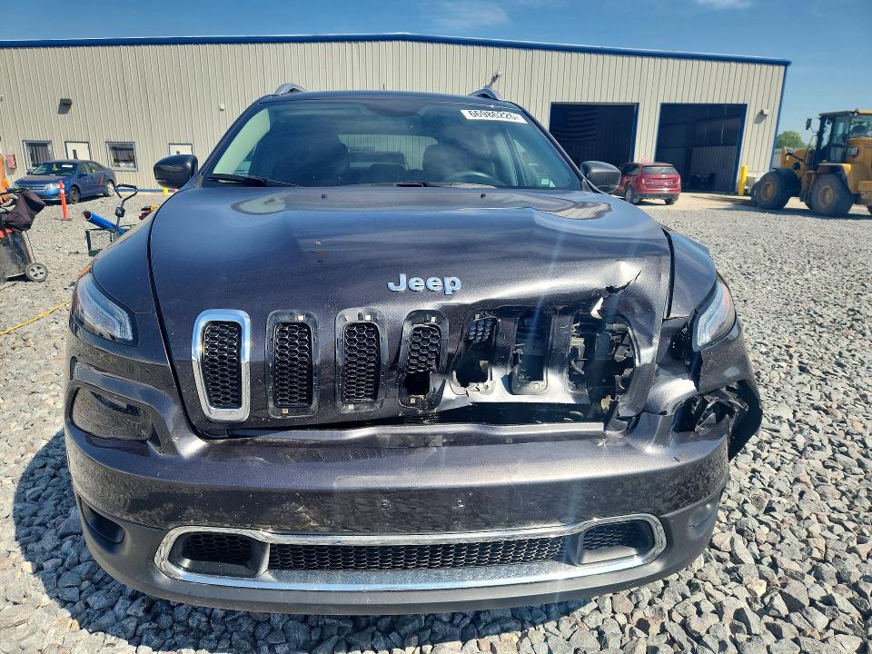66986226 :رقم المزاد ، 1C4PJMDB8HW537187 vin ، 2017 Jeep Cherokee مزاد بيع
