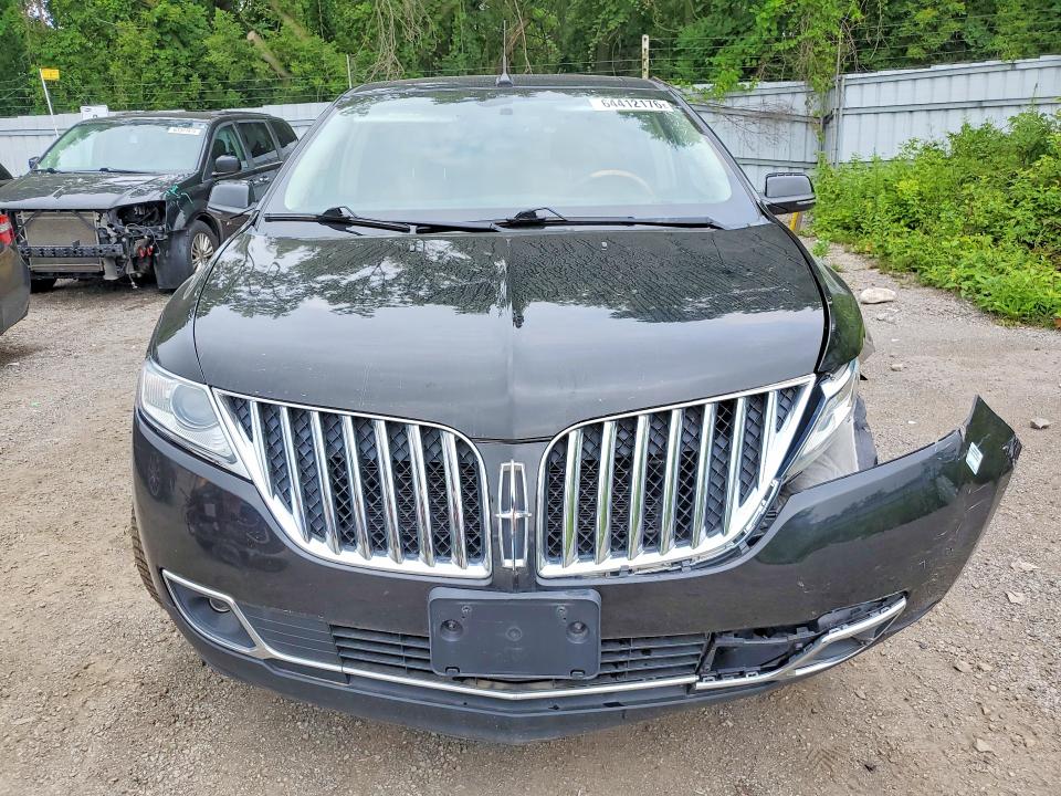 2015 Lincoln Mkx მანქანა იყიდება აუქციონზე, vin: 2LMDJ8JK0FBL27695, აუქციონის ნომერი: 64412176