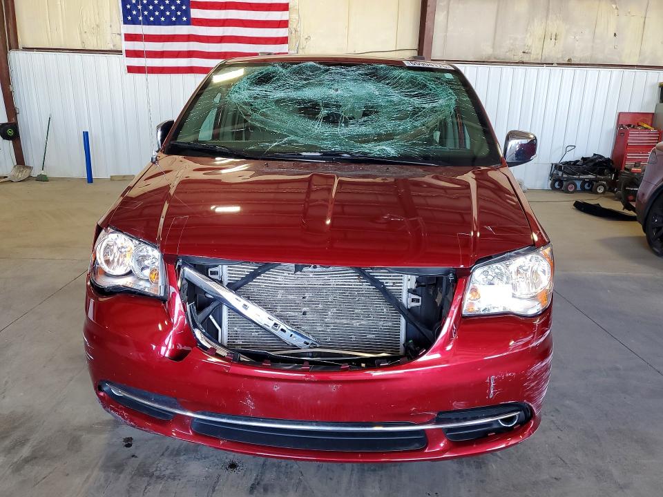 65904176 :رقم المزاد ، 2C4RC1CG7GR188495 vin ، 2016 Chrysler Town & Country مزاد بيع