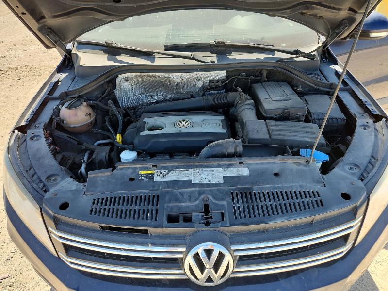 2016 Volkswagen Tiguan მანქანა იყიდება აუქციონზე, vin: WVGAV7AXXGW610078, აუქციონის ნომერი: 63884026