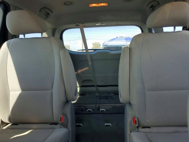 63448836 :رقم المزاد ، KNDMA5C10G6120789 vin ، 2016 Kia Sedona مزاد بيع