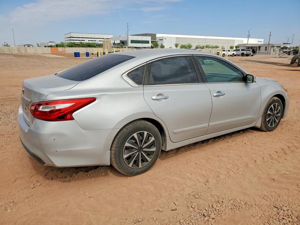 Продажа на аукционе авто 2017 Nissan Altima, vin: 1N4AL3AP7HC258377, номер лота: 64003046