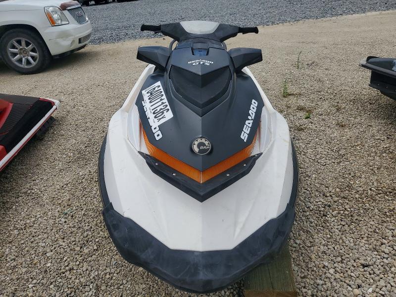 Aukcja sprzedaży 2017 Sea-doo Jet Ski, vin: YDV35540K617, numer aukcji: 64001136