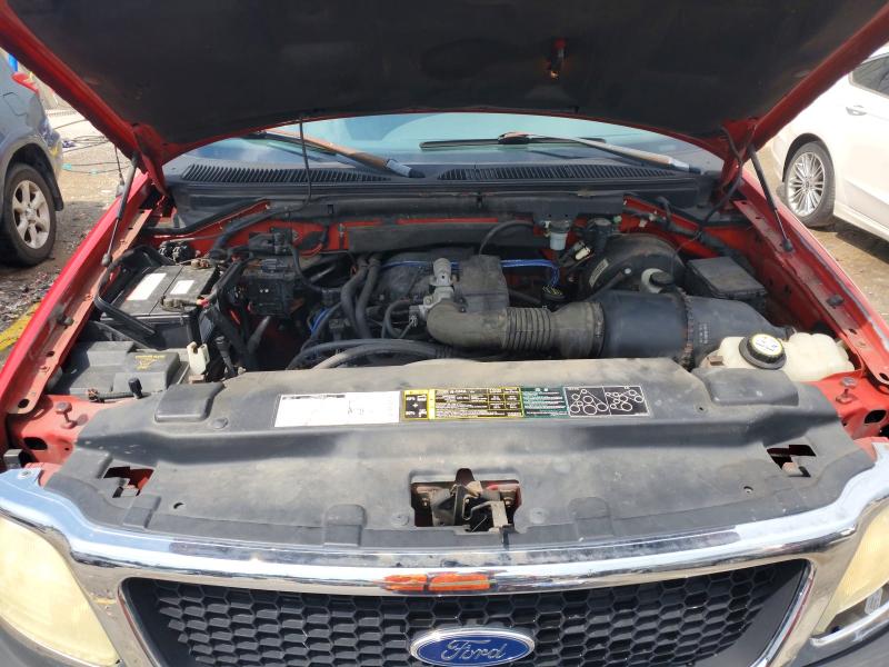 64118016 :رقم المزاد ، 1FTRF182X2NA33143 vin ، 2002 Ford F150 مزاد بيع