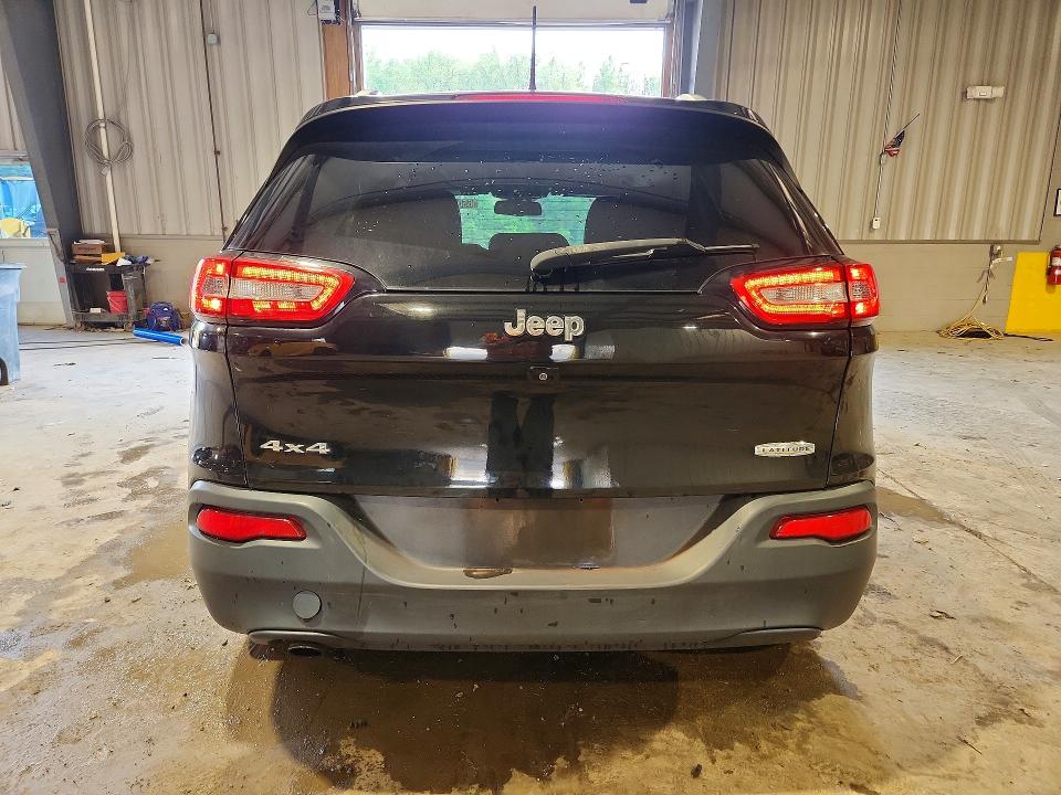 2017 Jeep Cherokee მანქანა იყიდება აუქციონზე, vin: 1C4PJMCB5HW638348, აუქციონის ნომერი: 65003776