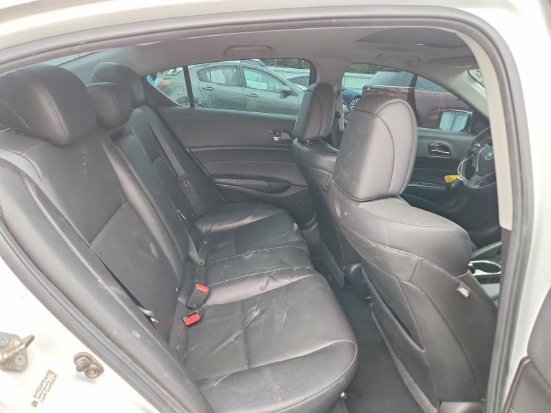 64312336 :رقم المزاد ، 19UDE2F31HA002363 vin ، 2017 Acura Ilx مزاد بيع