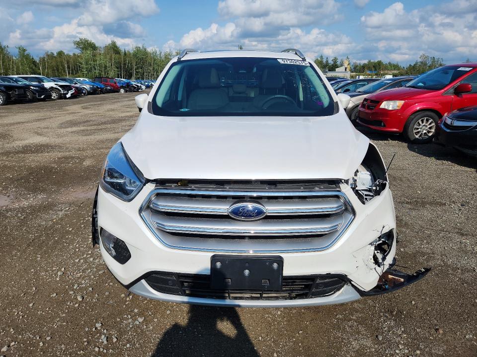Продаж на аукціоні авто 2017 Ford Escape, vin: 1FMCU9J98HUB69640, номер лоту: 97302575