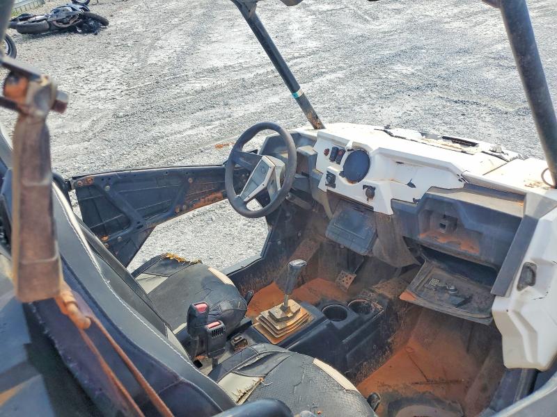 66446086 :رقم المزاد ، 3NSVDE990FF369930 vin ، 2015 Polaris Rzr مزاد بيع